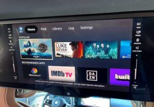 ces-24-bmw-w-8k-screen-scaled-1