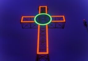 Sherbrooke,,Quebec,Canada,-,July,22,,2022:,Neon,Illuminated,Peace